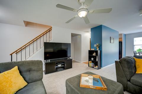 941 Perry Dr, Algonquin, IL 60102 photo 6