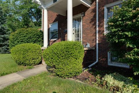 17 Broadway Pl, Normal, IL 61761 photo 3