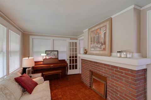 17 Broadway Pl, Normal, IL 61761 photo 7