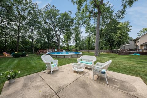40 Chestnut Ct, Elgin, IL 60120 photo 29