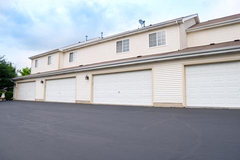 586 Bridle Ct, Lakemoor, IL 60051 photo 23
