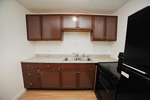 2406 Algonquin Rd #4, Rolling Meadows, IL 60008 photo 8