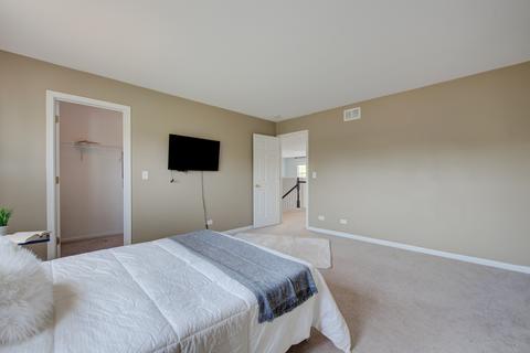 687 Biltmore Dr, Bartlett, IL 60103 photo 40
