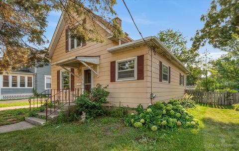 22 S Edison Ave, Elgin, IL 60123 photo 3