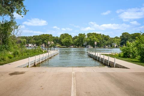 710 S Emerald Dr S, Mchenry, IL 60051 photo 26