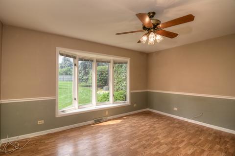 1855 Golf View Dr, Bartlett, IL 60103 photo 9