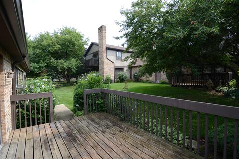 1855 Golf View Dr, Bartlett, IL 60103 photo 25