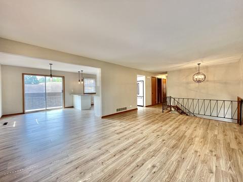 349 S Small Ave, Kankakee, IL 60901 photo 5