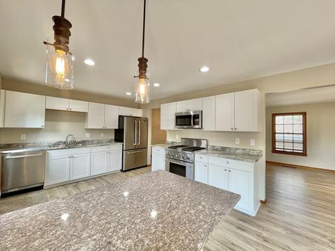 349 S Small Ave, Kankakee, IL 60901 photo 8