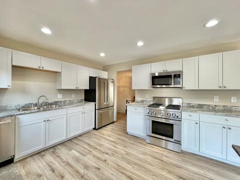 349 S Small Ave, Kankakee, IL 60901 photo 9