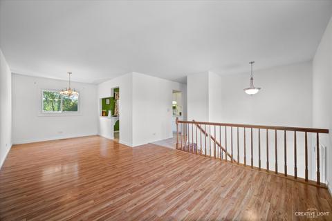 288 Jackson St, Bartlett, IL 60103 photo 3