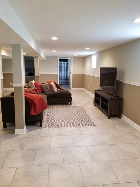 10028 S Malta St, Chicago, IL 60643 photo 5