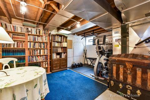1103 Howard St, Wheaton, IL 60187 photo 21