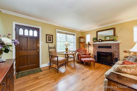 1103 Howard St, Wheaton, IL 60187 photo 6