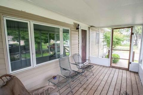 208 Douglas St, Catlin, IL 61817 photo 20