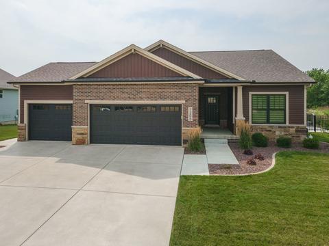 1205 Travertine Rd, Normal, IL 61761 photo 2