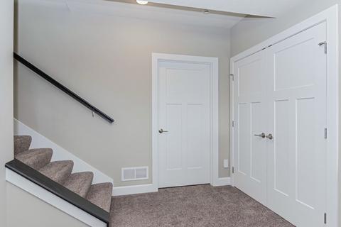 1205 Travertine Rd, Normal, IL 61761 photo 35