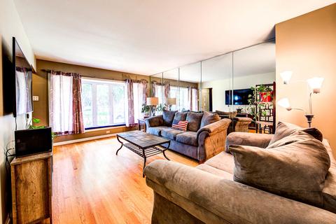 7049 W 63rd Pl, Chicago, IL 60638 photo 7