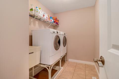406 Labrador Ln, Normal, IL 61761 photo 29