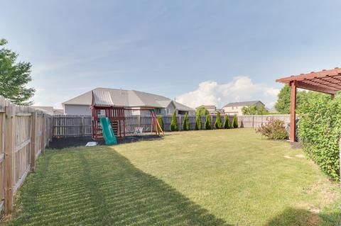 406 Labrador Ln, Normal, IL 61761 photo 13