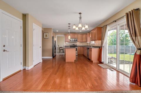 406 Labrador Ln, Normal, IL 61761 photo 21