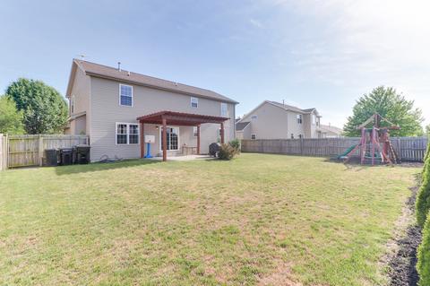 406 Labrador Ln, Normal, IL 61761 photo 12