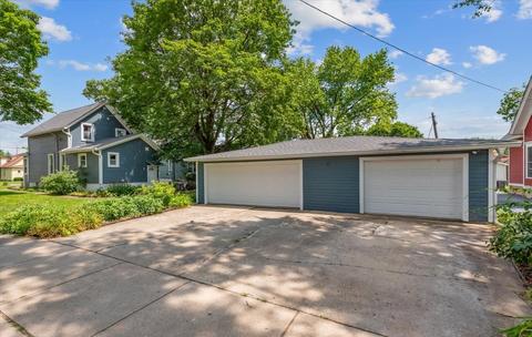 573 Walnut Ave, Elgin, IL 60123 photo 3