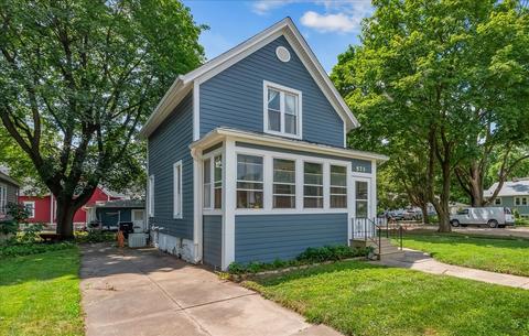 573 Walnut Ave, Elgin, IL 60123 photo 17