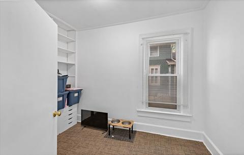 573 Walnut Ave, Elgin, IL 60123 photo 7