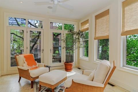 21 E Scott St, Chicago, IL 60610 photo 12