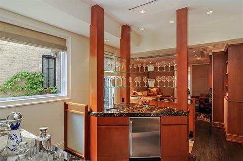 21 E Scott St, Chicago, IL 60610 photo 10