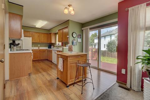 14061 S Mount Pleasant Ct, Plainfield, IL 60544 photo 9