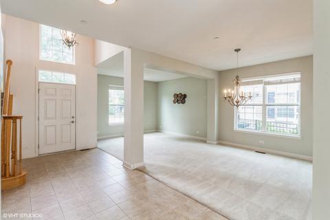 2147 Amelia Ln, Hoffman Estates, IL 60192 photo 4