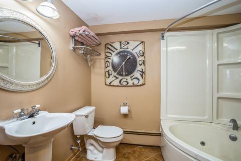731 Spring St, Roselle, IL 60172 photo 24
