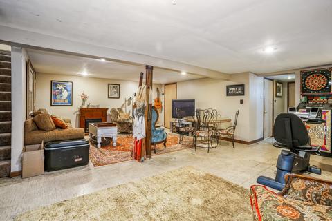 731 Spring St, Roselle, IL 60172 photo 21