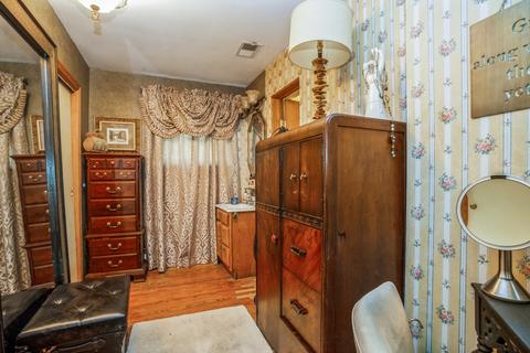 731 Spring St, Roselle, IL 60172 photo 16