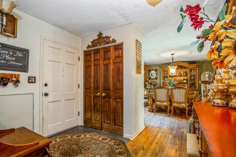 731 Spring St, Roselle, IL 60172 photo 4