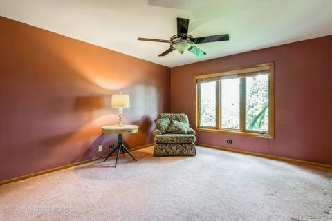 1591 E Thacker St #402, Des Plaines, IL 60016 photo 4