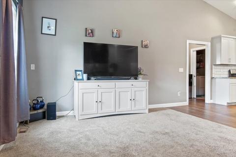 510 Raef Rd, Downs, IL 61736 photo 9