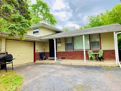 3300 Maple Ln, Hazel Crest, IL 60429 photo 1