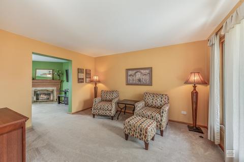 609 Edgewater Dr, Minooka, IL 60447 photo 6