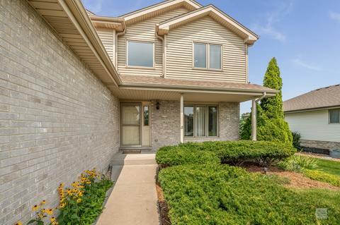 609 Edgewater Dr, Minooka, IL 60447 photo 2