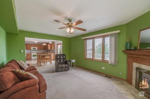 609 Edgewater Dr, Minooka, IL 60447 photo 10