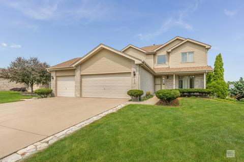 609 Edgewater Dr, Minooka, IL 60447 photo 1