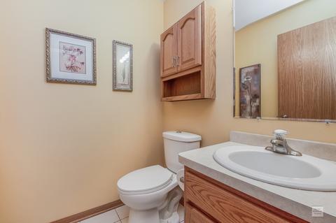 609 Edgewater Dr, Minooka, IL 60447 photo 17