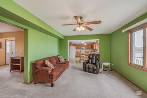 609 Edgewater Dr, Minooka, IL 60447 photo 11