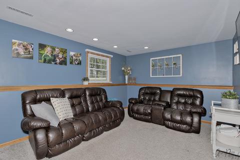 1908 W Oakleaf Dr, Mchenry, IL 60051 photo 32