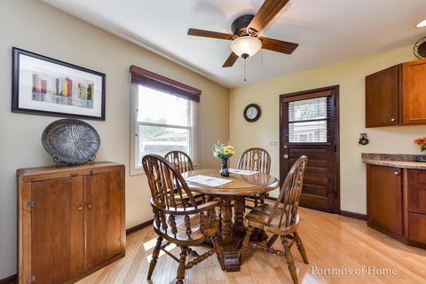 331 Mohawk Dr, Carol Stream, IL 60188 photo 6