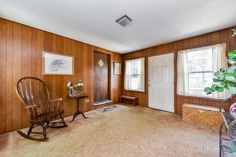 331 Mohawk Dr, Carol Stream, IL 60188 photo 12
