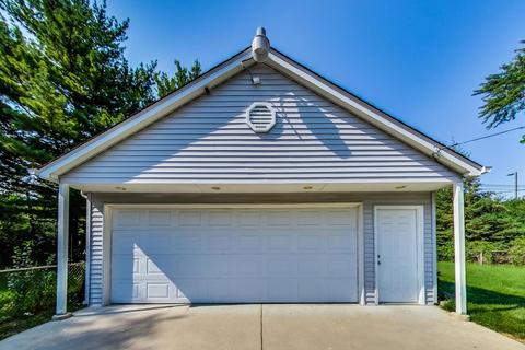 2104 Saint James St, Rolling Meadows, IL 60008 photo 18